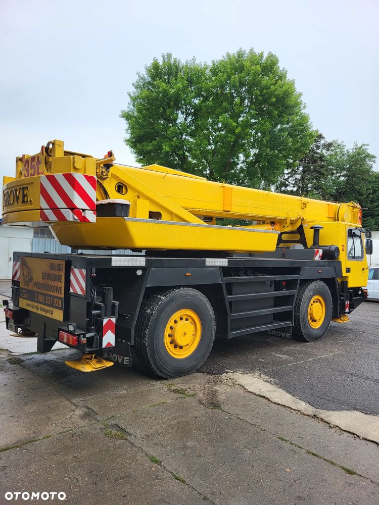 Grove GMK 2035 - 2