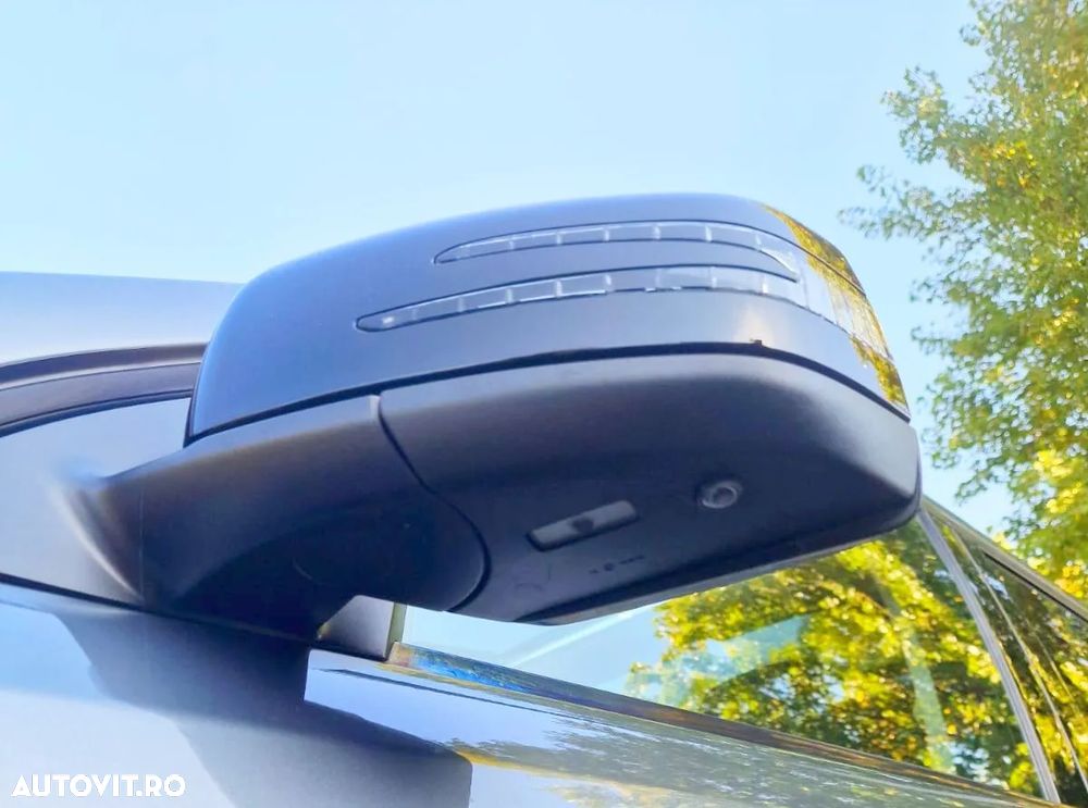 Mercedes-Benz GLS - 37