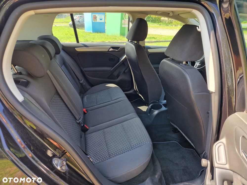 Volkswagen Golf VI 2.0 TDI Comfortline - 9