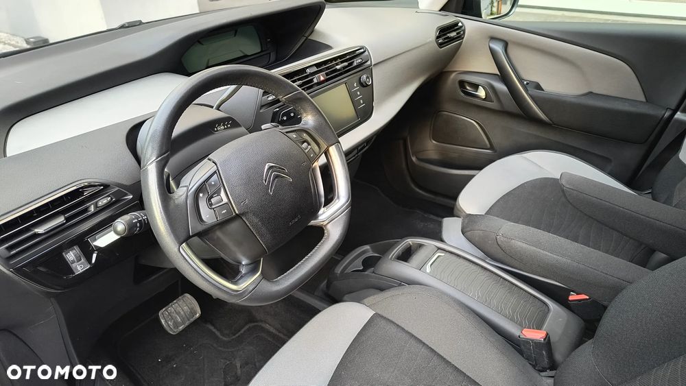 Citroën C4 Picasso - 8