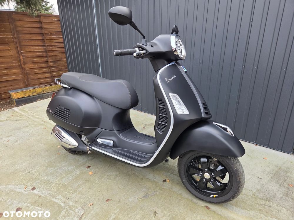 Vespa GTS - 3