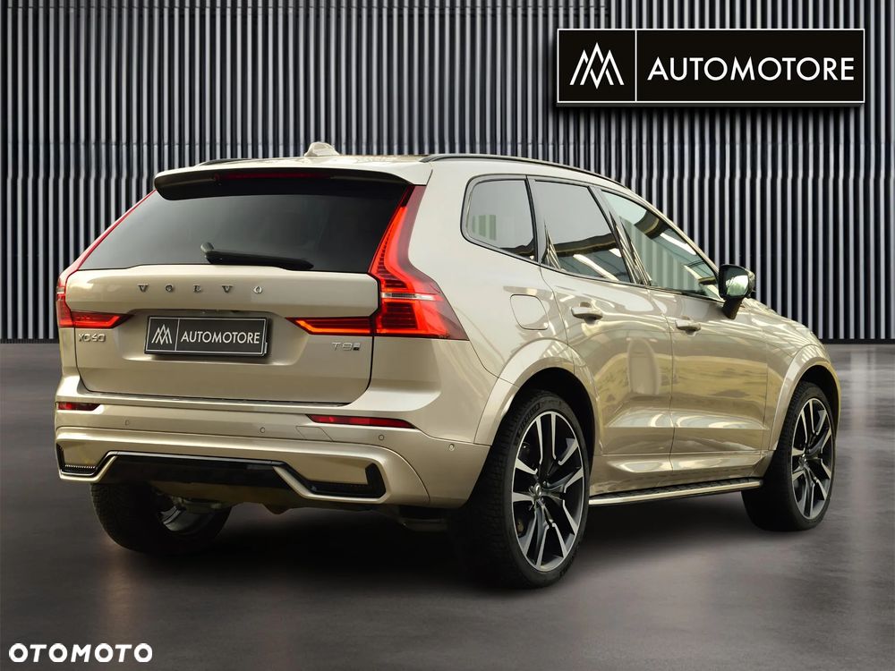 Volvo XC 60 T8 Plug-In Hybrid AWD Ultimate Dark - 9