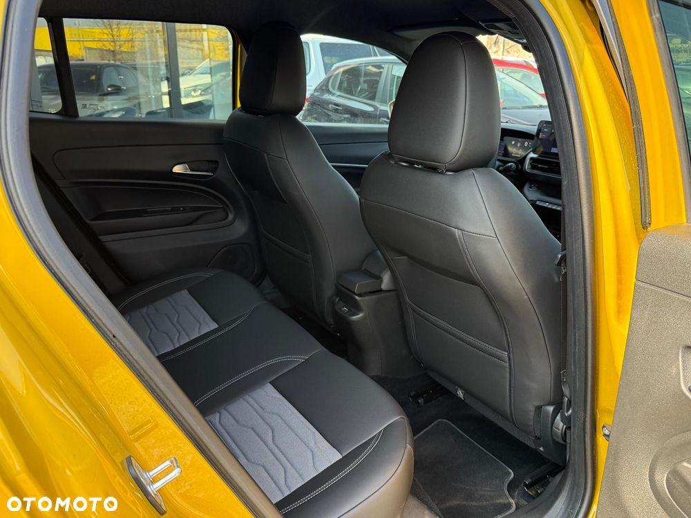 Jeep Avenger 1.2 T3 mHEV Overland 4xe eDCT6 - 23