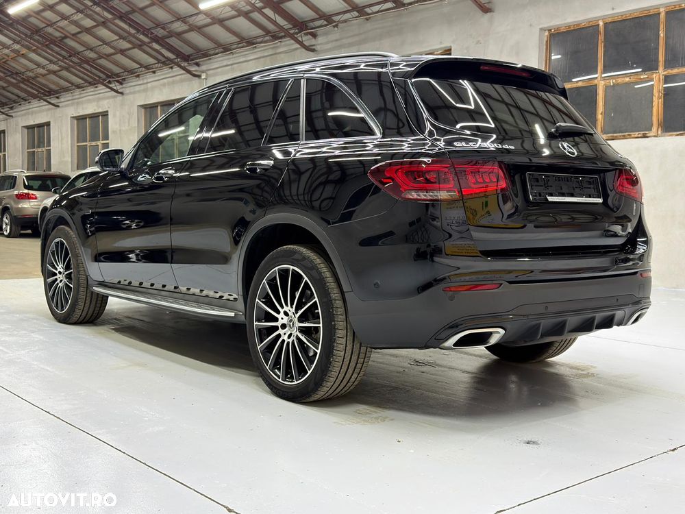 Mercedes-Benz GLC 300 de 4Matic 9G-TRONIC AMG Line - 3