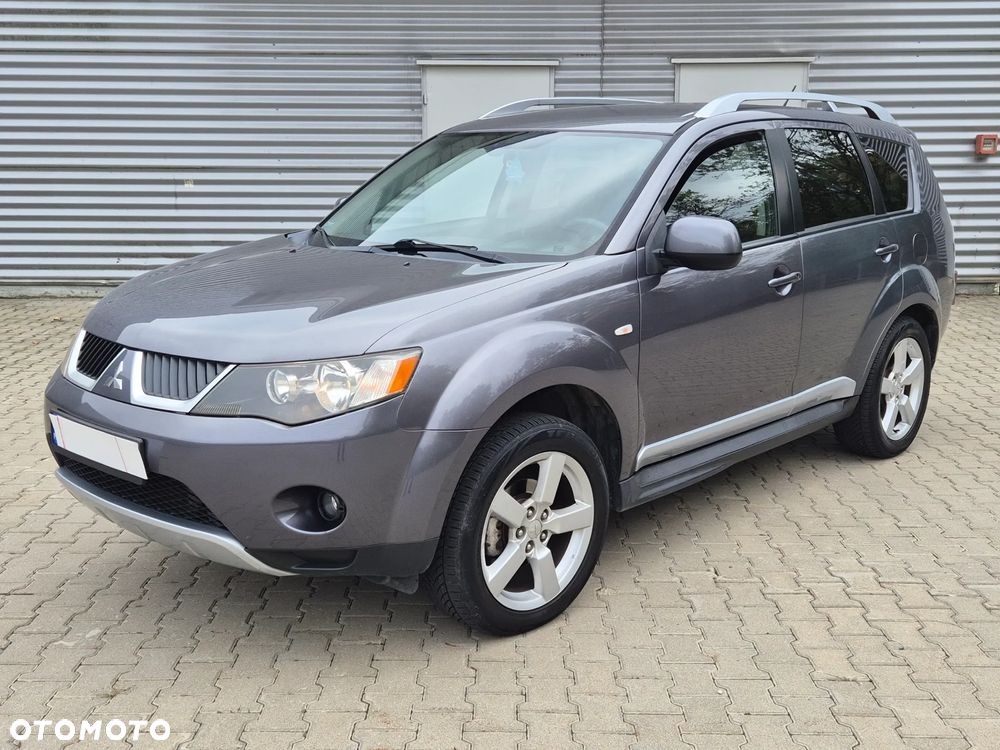 Mitsubishi Outlander 2.0 DI-D 4WD Intense - 1