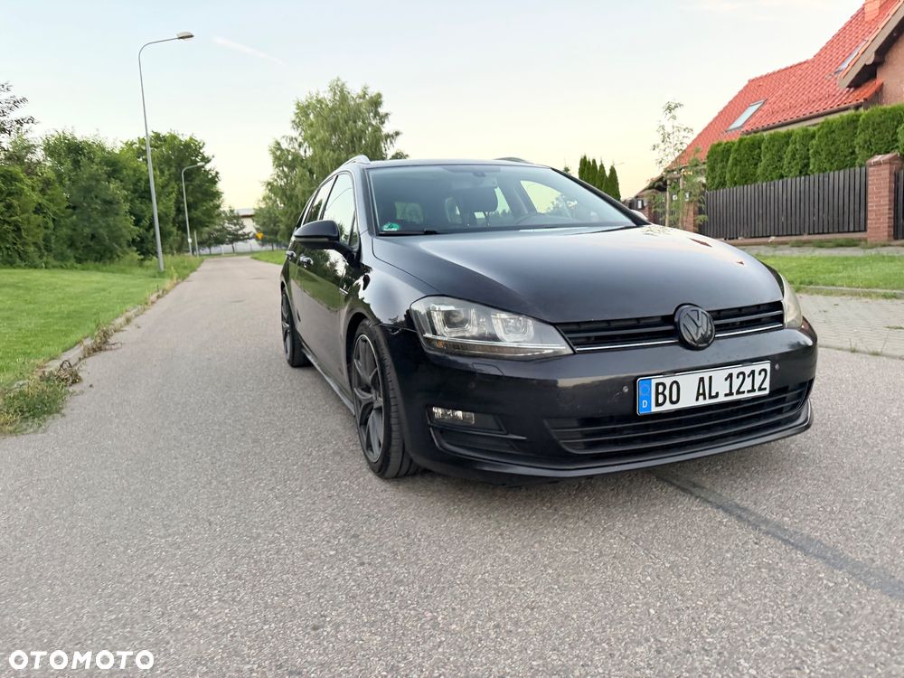 Volkswagen Golf - 12
