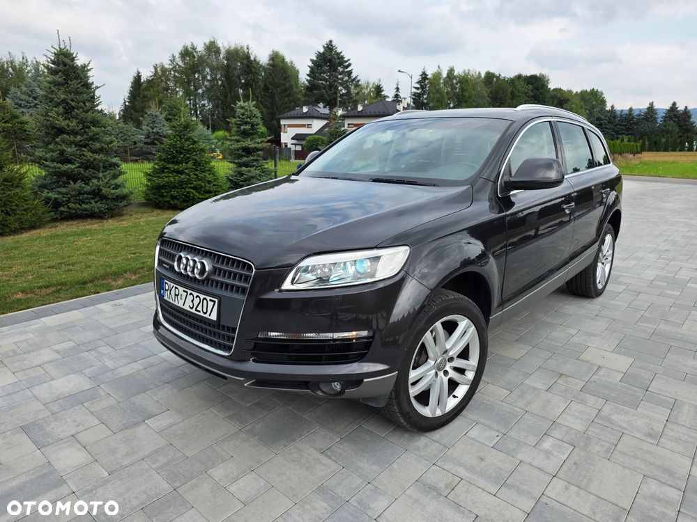 Audi Q7 3.0 TDI DPF clean quattro tiptronic
