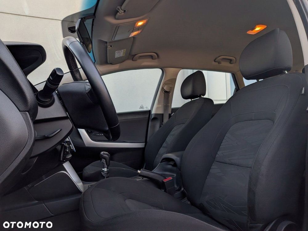 Kia Ceed 1.6 GDI L - 10