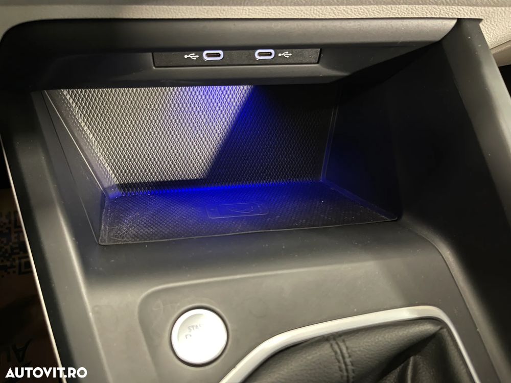 Volkswagen Golf 1.5 TSI ACT Life - 25