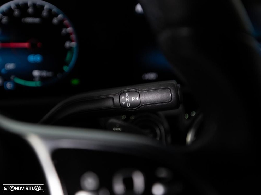 Mercedes-Benz A 250 e Progressive - 18