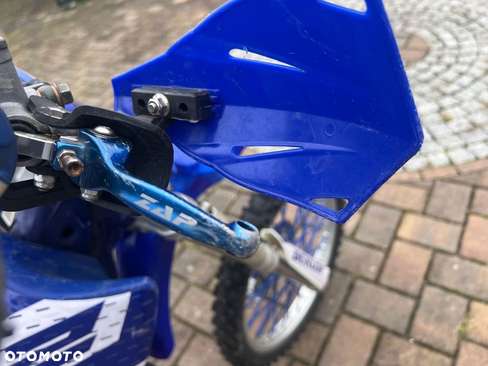 Yamaha YZ - 13