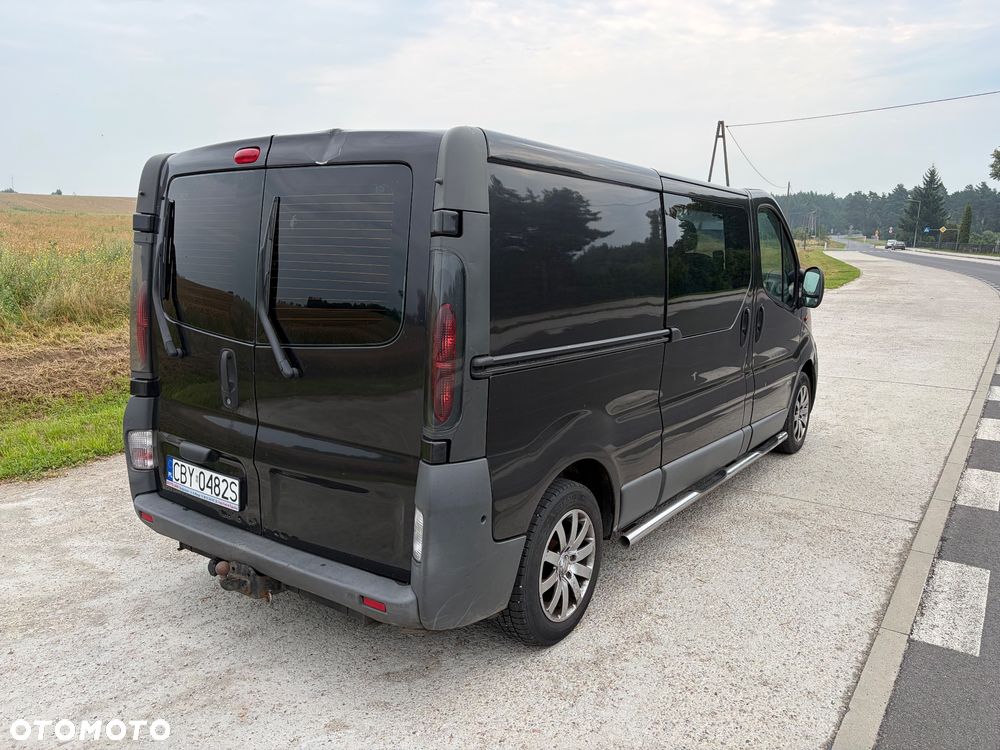 Opel Vivaro - 4