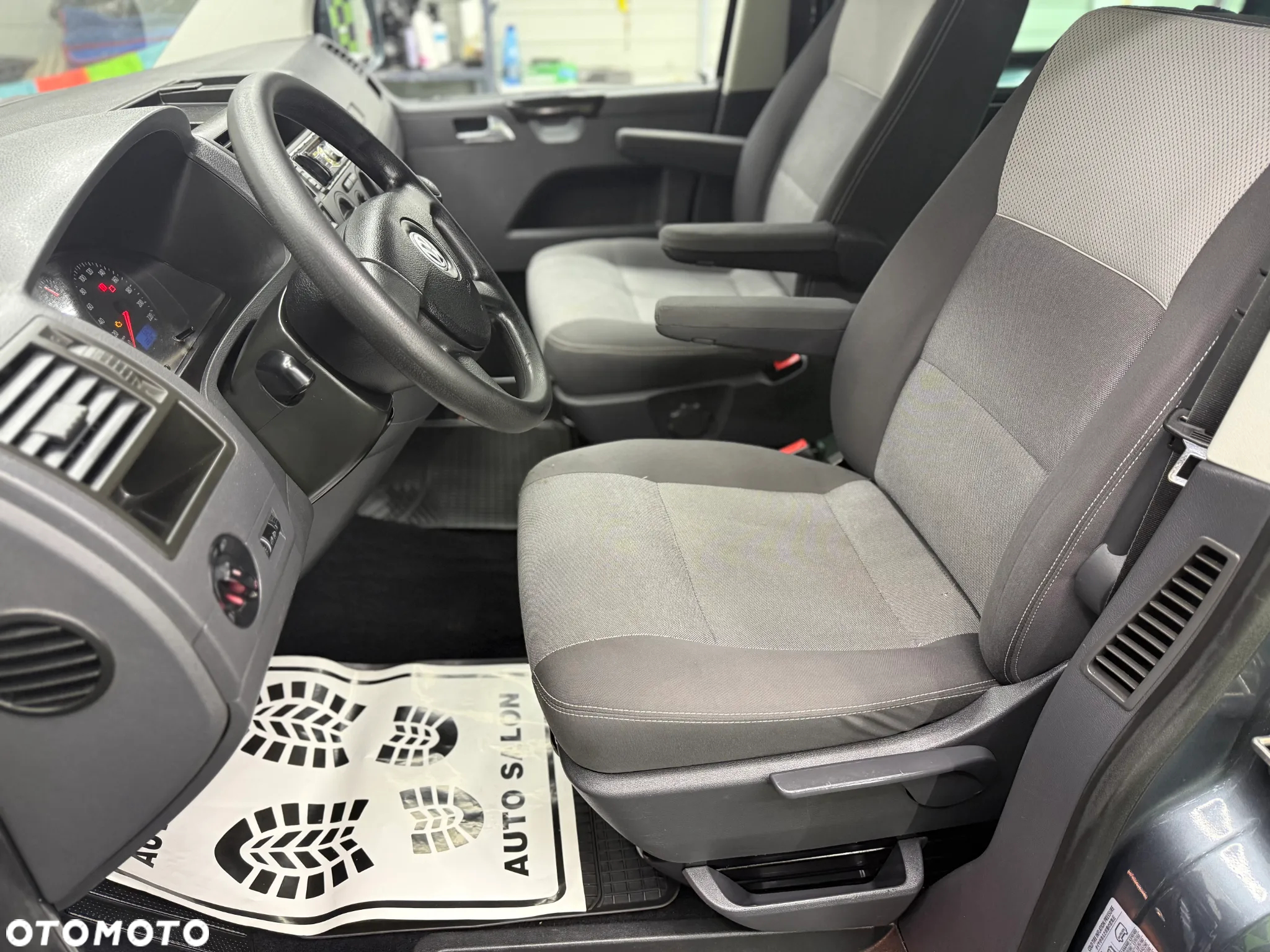 Volkswagen Multivan TDI L1 Startline - 30
