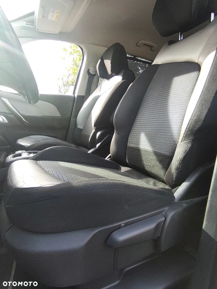 Citroën C4 Picasso e-HDi 115 ETG6 Exclusive - 28