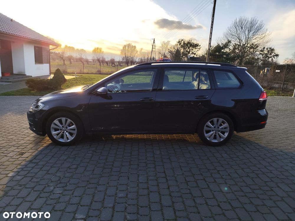 Volkswagen Golf 2.0 TDI BMT Comfortline - 12