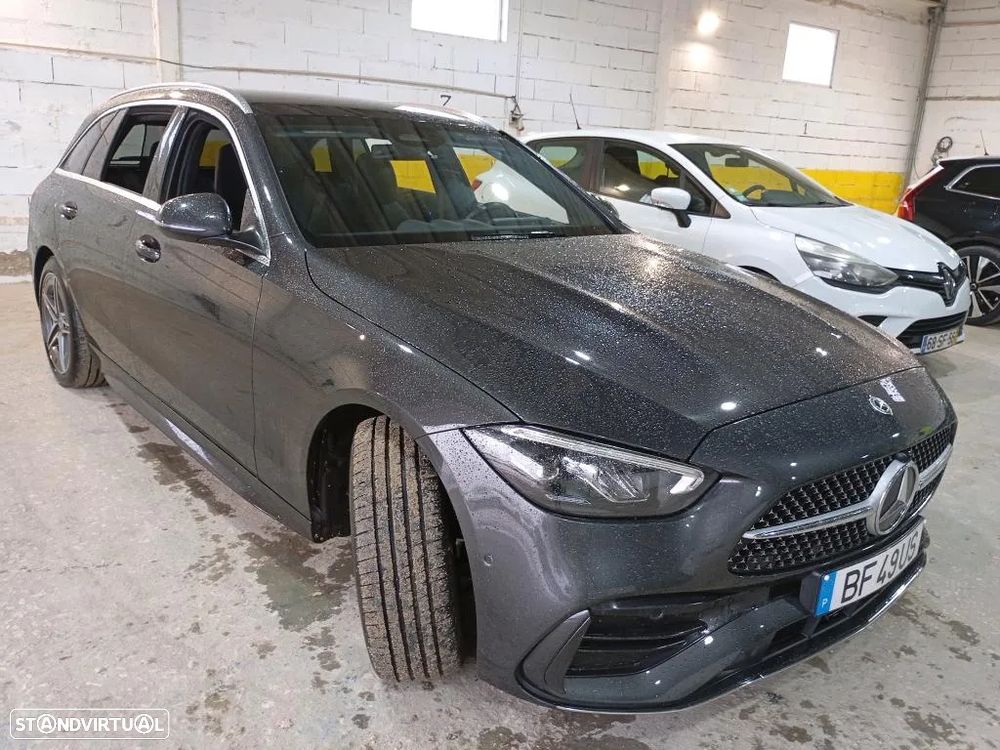 Mercedes-Benz C 300 e AMG Line - 4