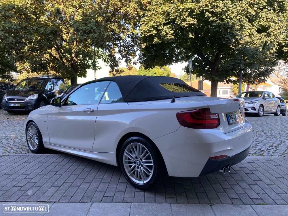 BMW 220 d Cabrio Pack M - 11