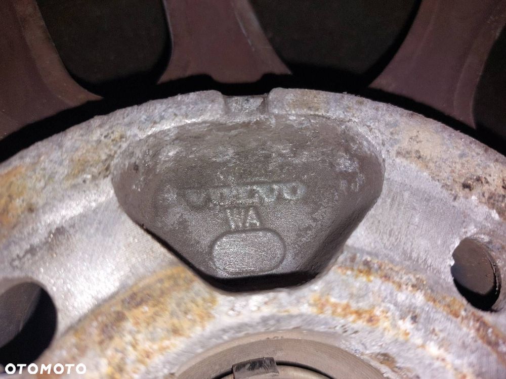 FELGA ALUMINIOWA VOLVO V40 I 6.5JX16X44 4X114,3 FI 67.1 - 6