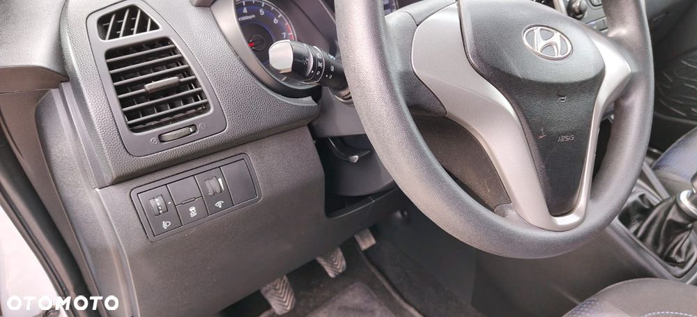 Hyundai ix20 - 18