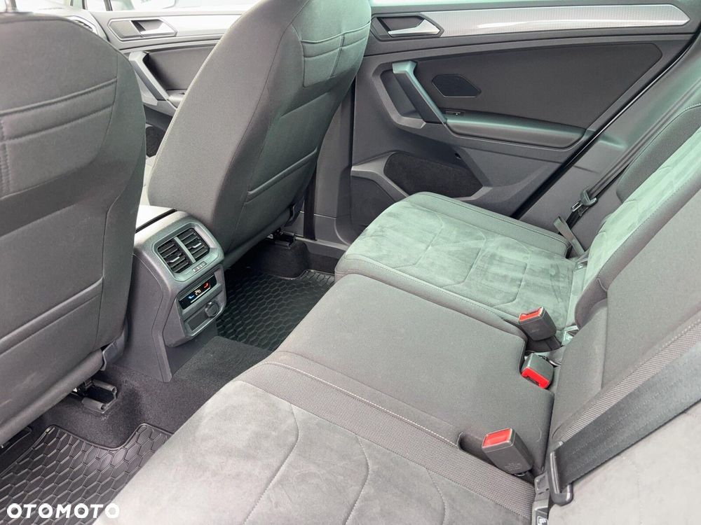 Volkswagen Tiguan - 17