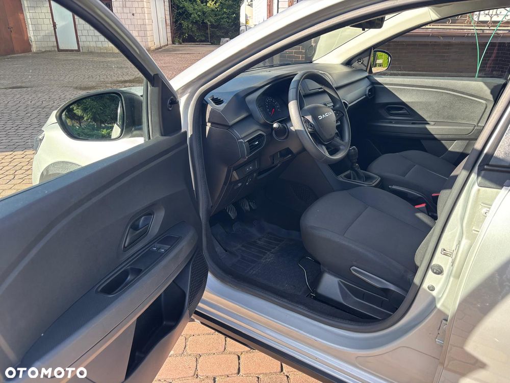 Dacia Jogger 1.0 TCe Essential - 10