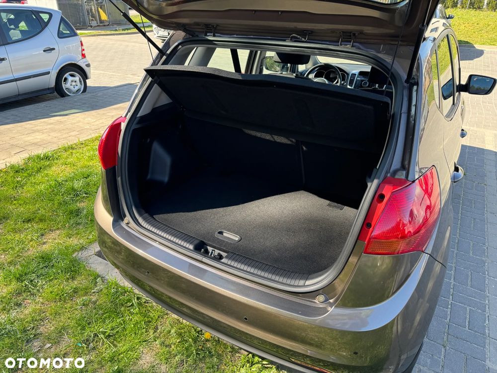 Kia Venga 1.4 M - 14