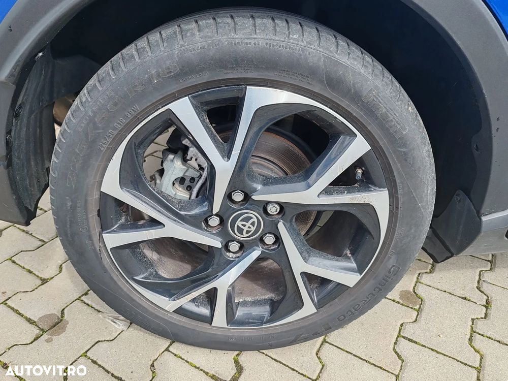 Toyota C-HR - 22