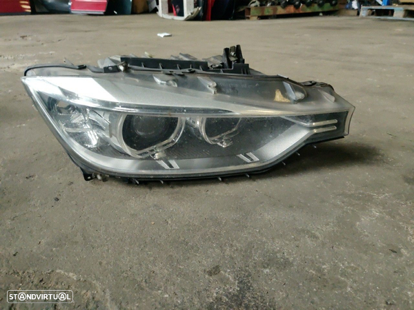 Farol Frente Direito / Otica Direita Bmw 3 (F30, F80)  63117259526 / 7