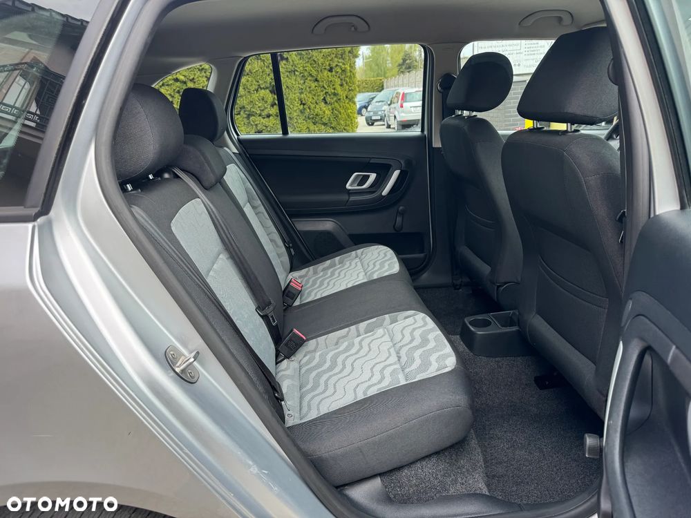 Skoda Fabia 1.4 16V Ambiente - 31