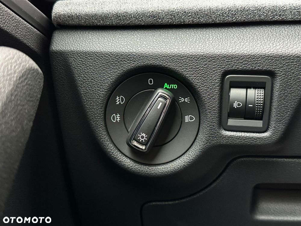 Skoda Kamiq 1.5 TSI Selection DSG - 17