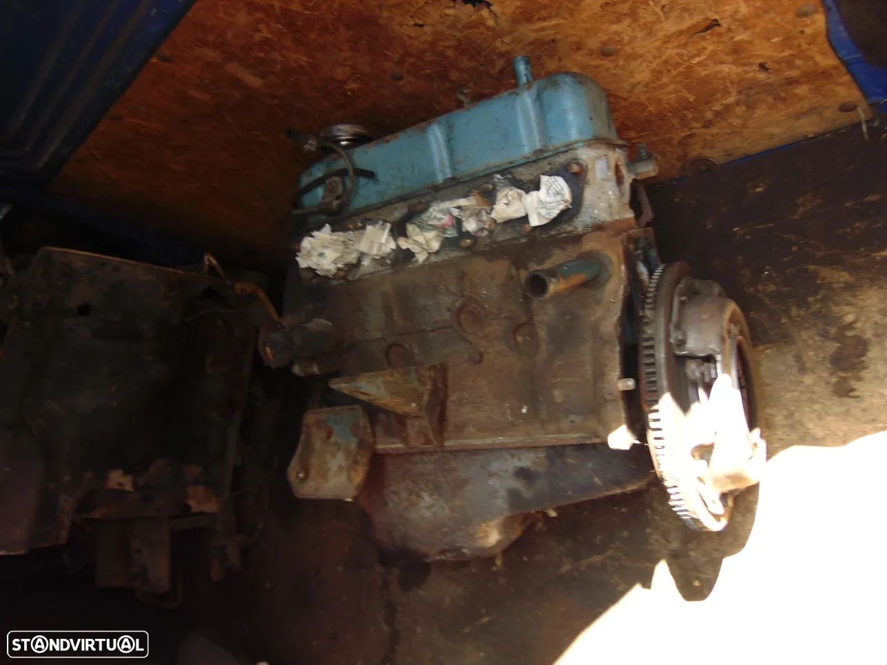 Datsun 1200 motor - 1