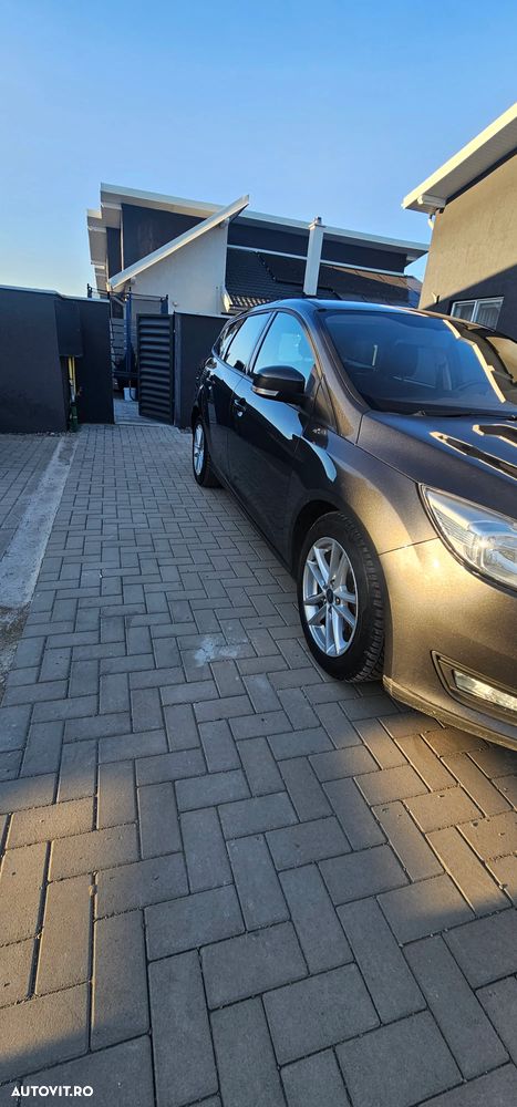 Ford Focus 1.0 EcoBoost Titanium - 2