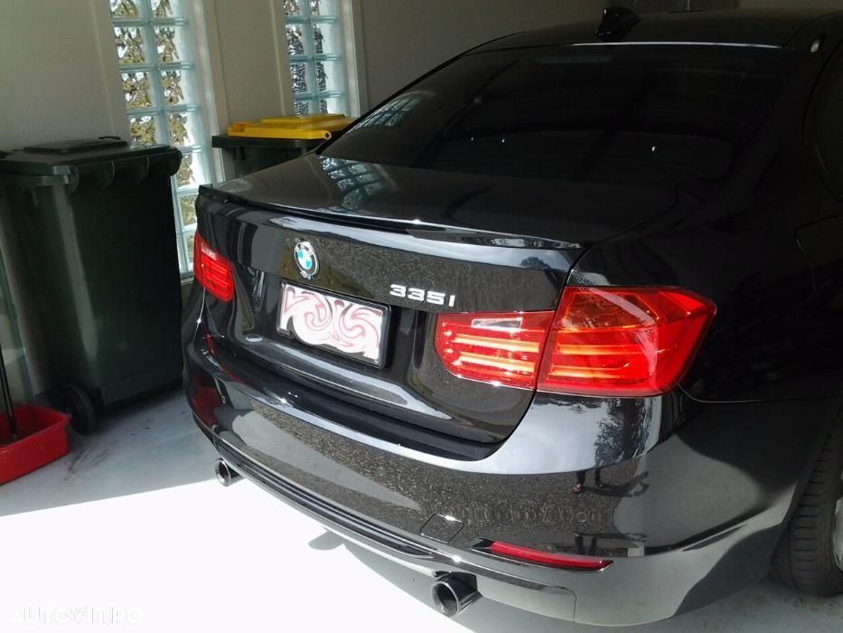 Eleron F30 BMW seria 3 pt portbagaj model Performance - rola 3M Gratis - 3
