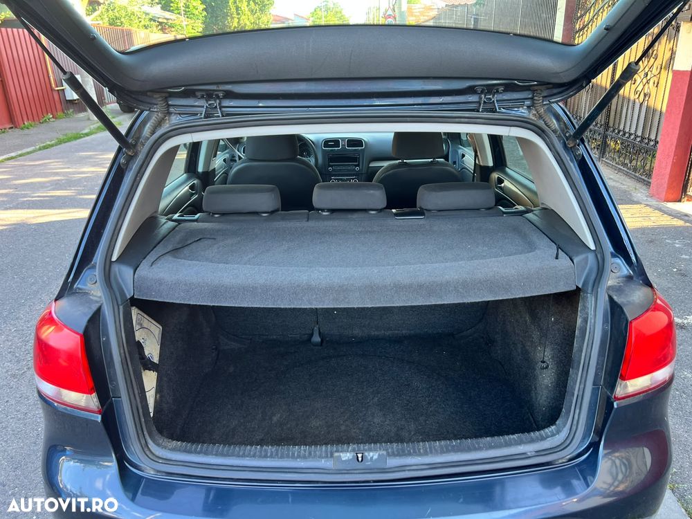 VOLKSWAGEN Golf 2012 — imagine 4