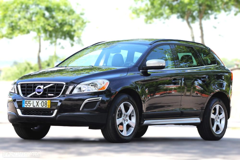 Volvo XC 60 2.0 D4 R-Design 139g Start/Stop - 3