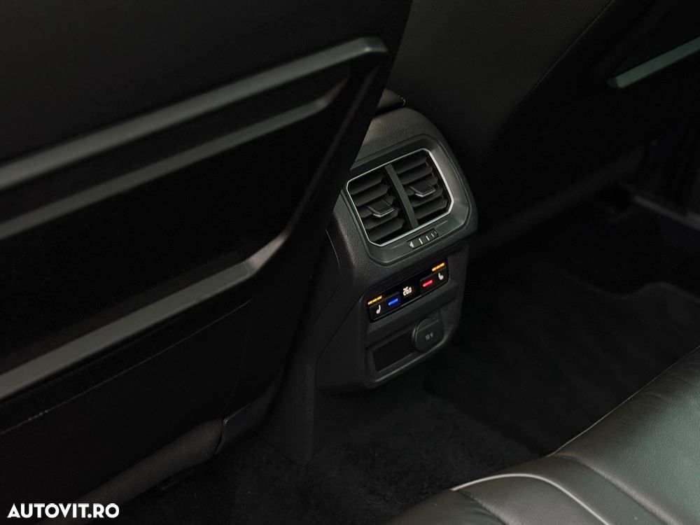 Volkswagen Tiguan 2.0 TDI SCR 4MOTION DSG Highline - 35