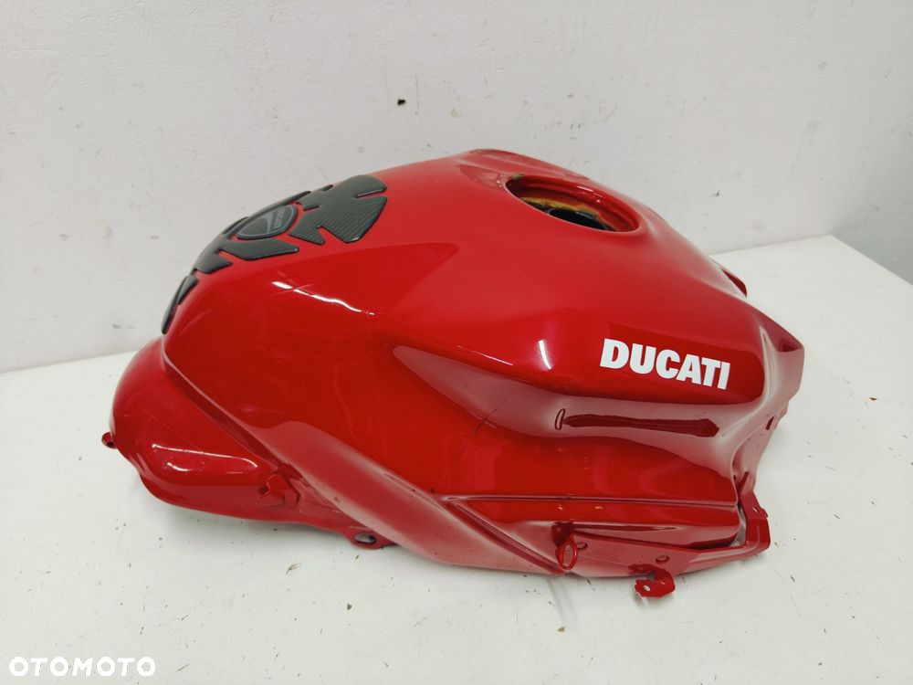 Zbiornik Ducati Super Sport 950 - 4