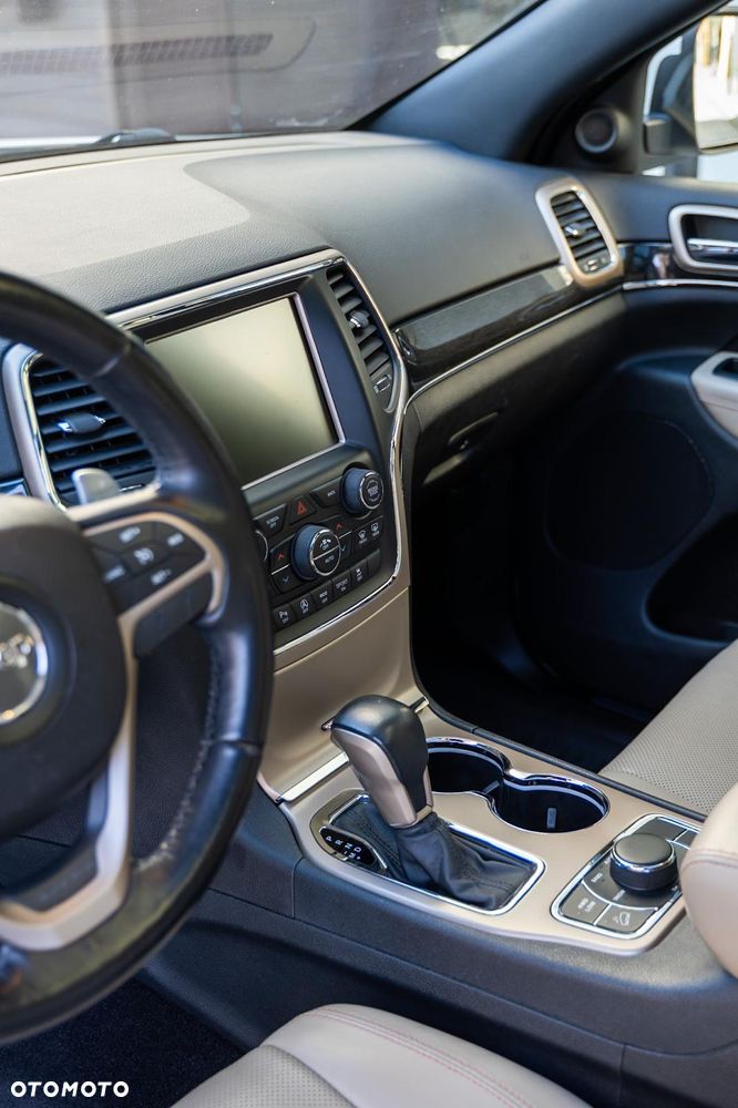 Jeep Grand Cherokee 3.6 V6 Pentastar 4WD Automatik Overland - 25