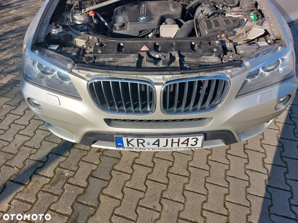 BMW X3 xDrive20i - 2