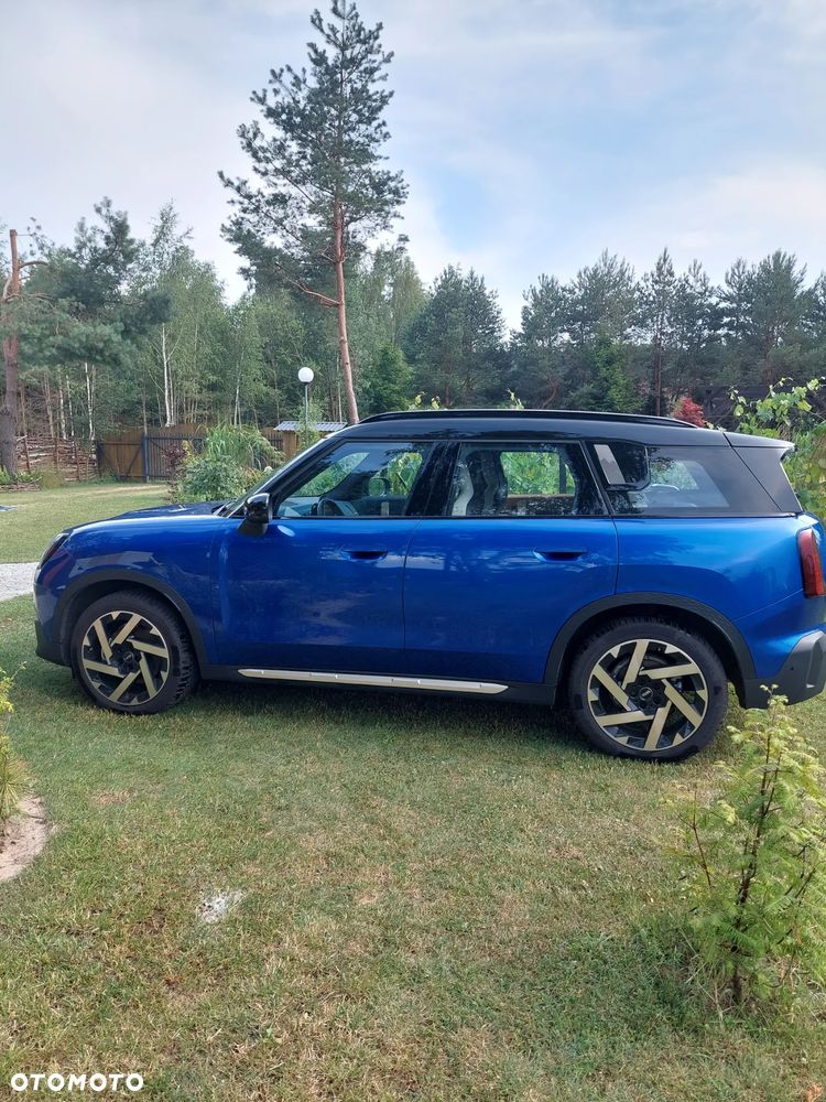 MINI Countryman C mHEV Linia Favoured - 1