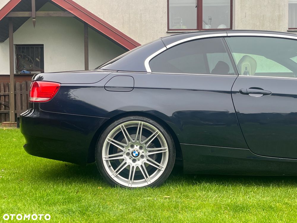 BMW Seria 3 320d DPF Cabrio - 8