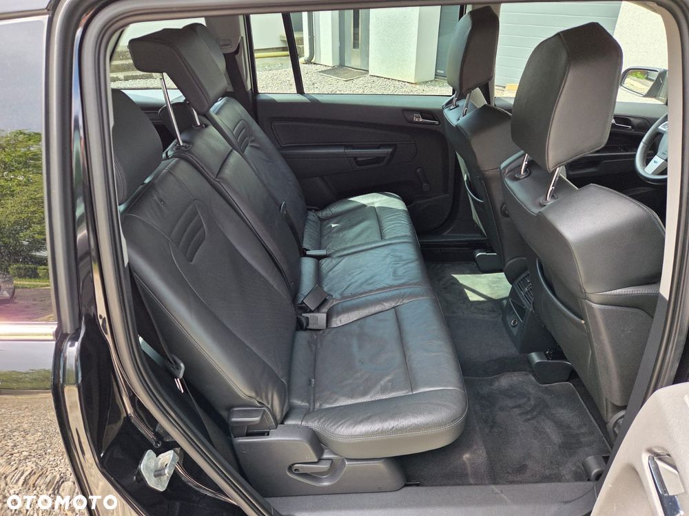 Opel Zafira OPC - 14
