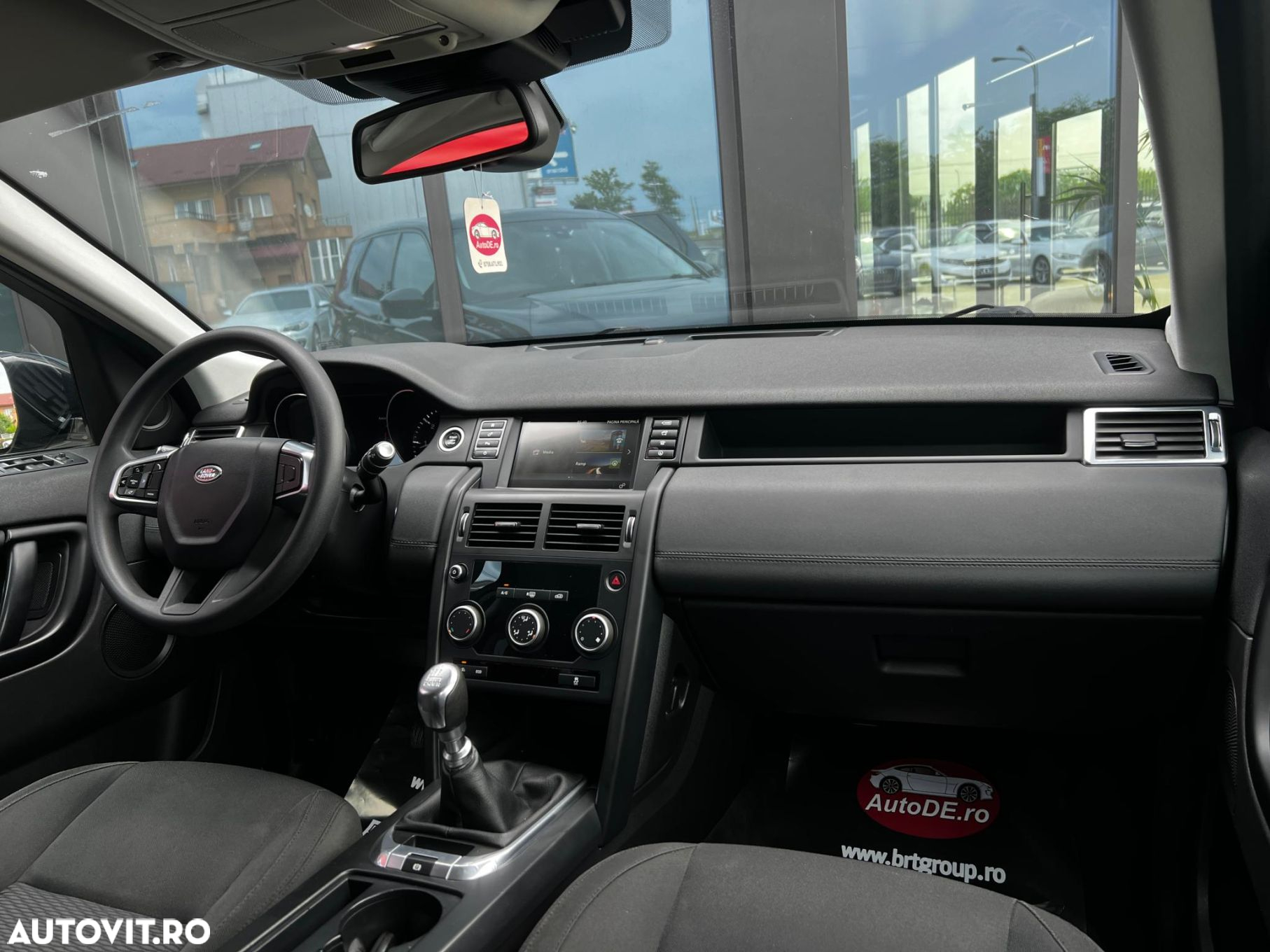 Land Rover Discovery Sport 2.0 l TD4 PURE - 6