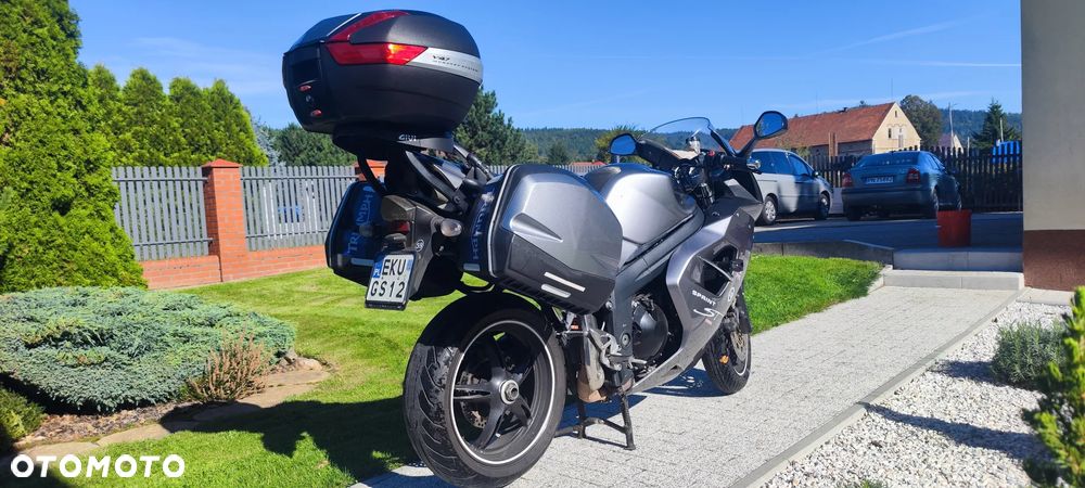 Triumph Sprint - 6