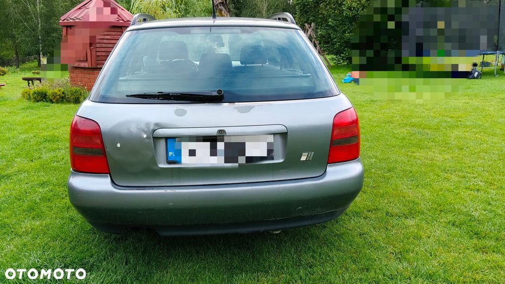 Audi A4 Avant - 4