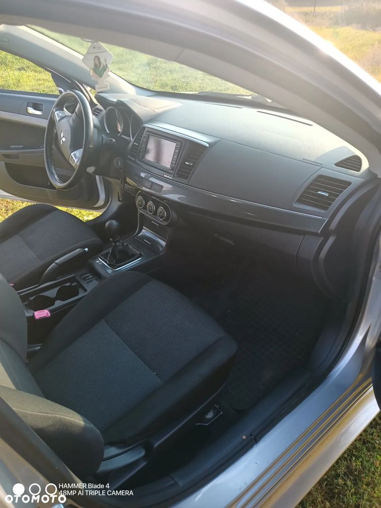 Mitsubishi Lancer 1.8 DID Instyle NAVI - 6
