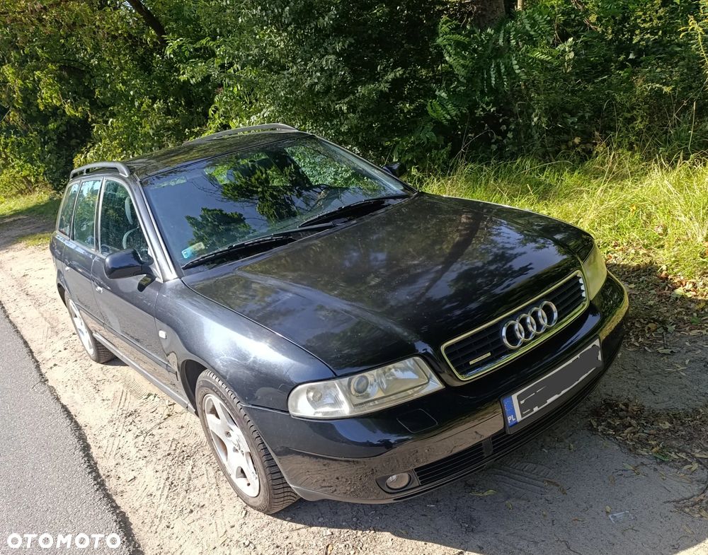 Audi A4 - 1