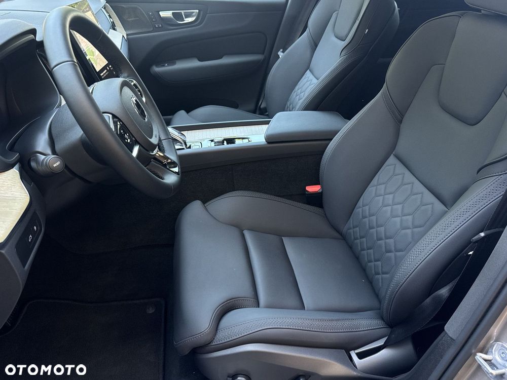 Volvo XC 60 - 18