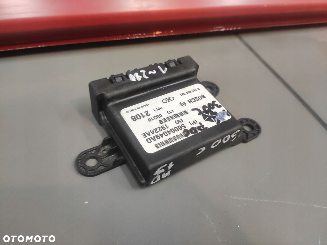 CHRYSLER 300C 3.0CRD MODUŁ PDC STEROWNIK PARKOWANIA 56054049AD ORYGINAŁ - 2