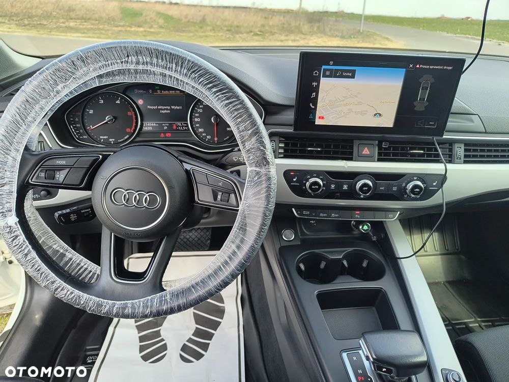 Audi A4 Limousine - 8